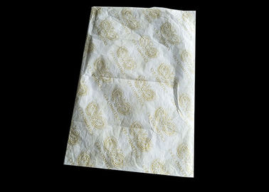 China Gouden Aangepaste het Papieren zakdoekje Vlotte Witte Kleur van de Embleemkledingstuk Gedrukte Gift fabriek